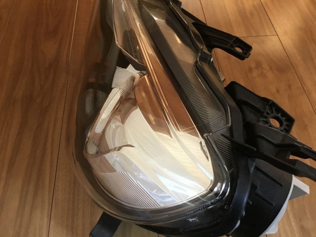 トヨタ　86　純正ヘッドライト左右SET　DBA-ZN6