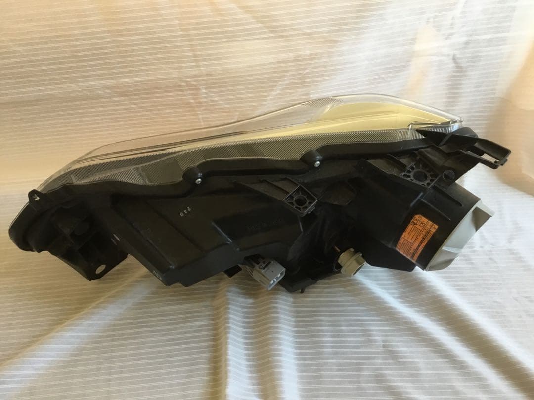 トヨタ　86　純正ヘッドライト左右SET　DBA-ZN6