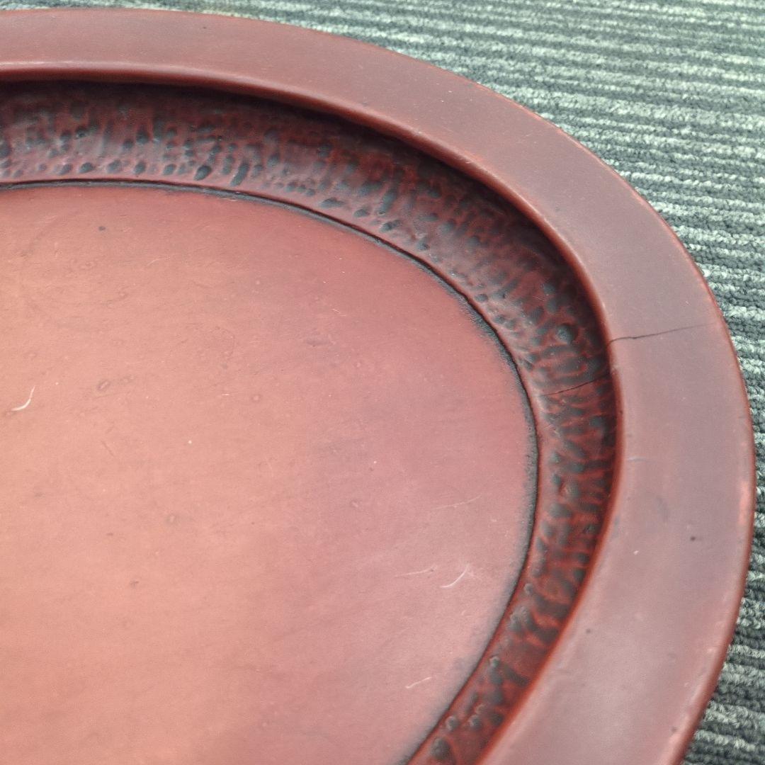 古民芸　讃岐塗り？大きくてとても美しい朱色の楕円形漆器の盆、波状の縁取りが特徴。