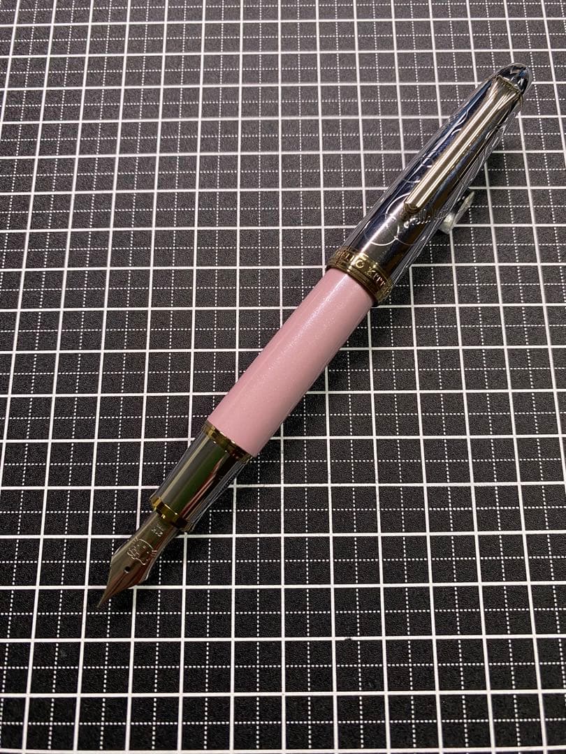 SAILOR HELLO KITTY 35th Anniversary 万年筆