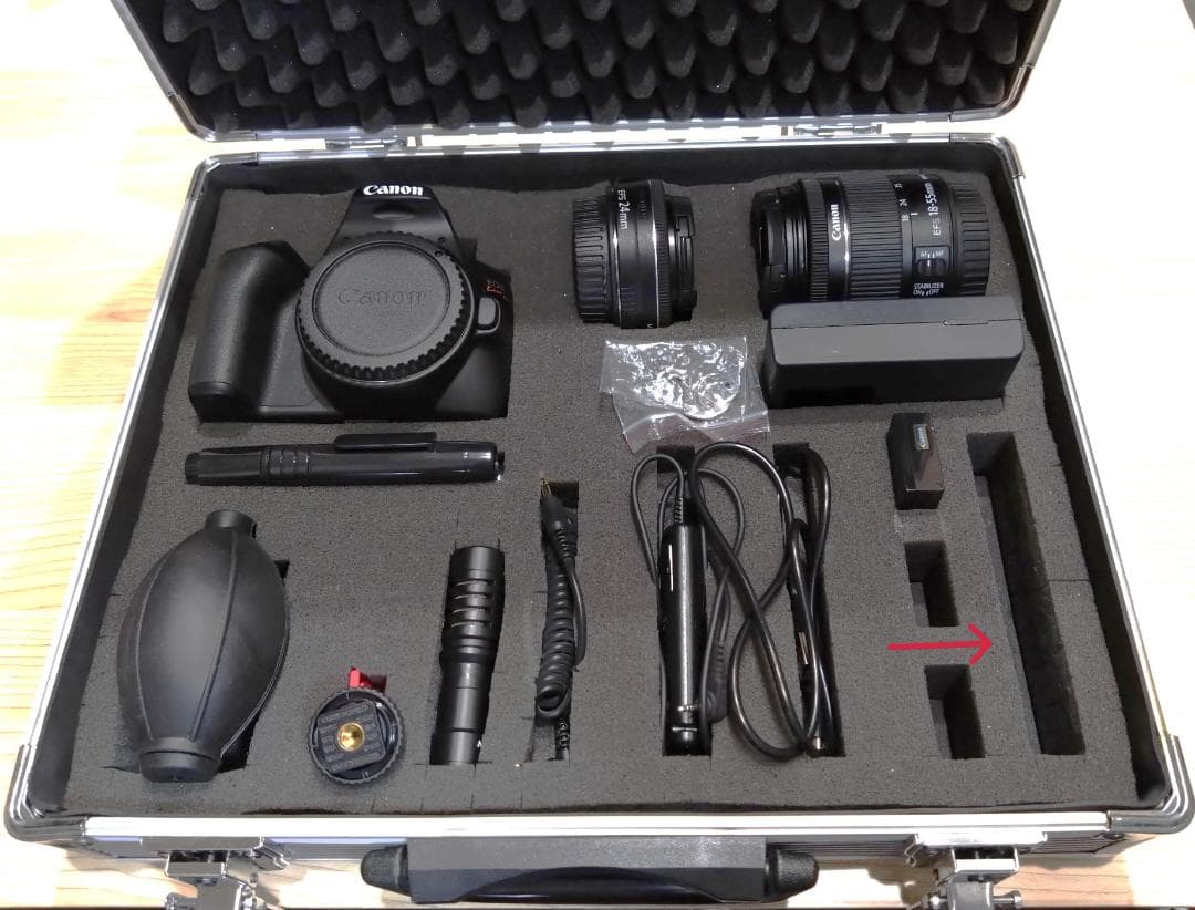 デジタルカメラ Canon EOS Kiss X10 / REBEL SL3 / 200D II