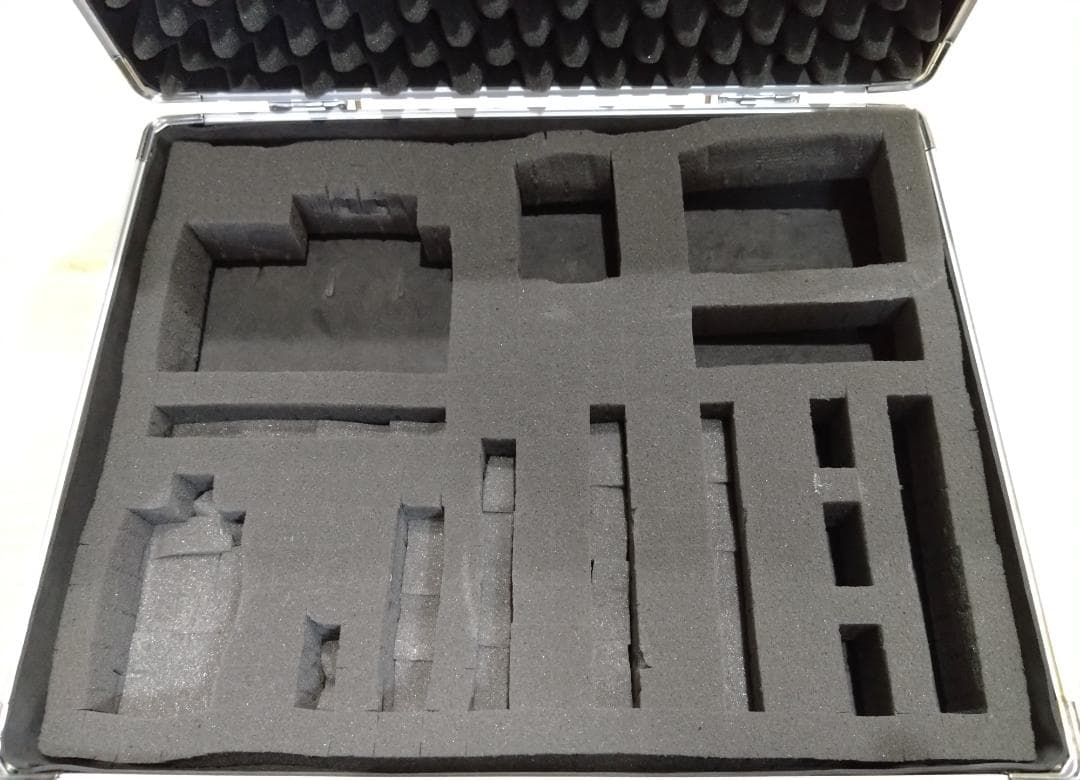 デジタルカメラ Canon EOS Kiss X10 / REBEL SL3 / 200D II