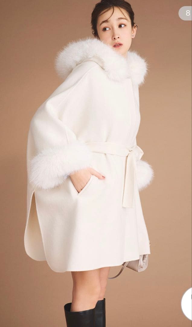 CELFORD ファーポンチョコート ホワイト