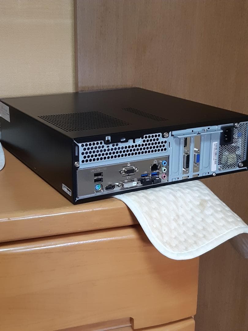 土日限定価格　自作PC　RYZEN3 3100・8GB・512GB・GT610
