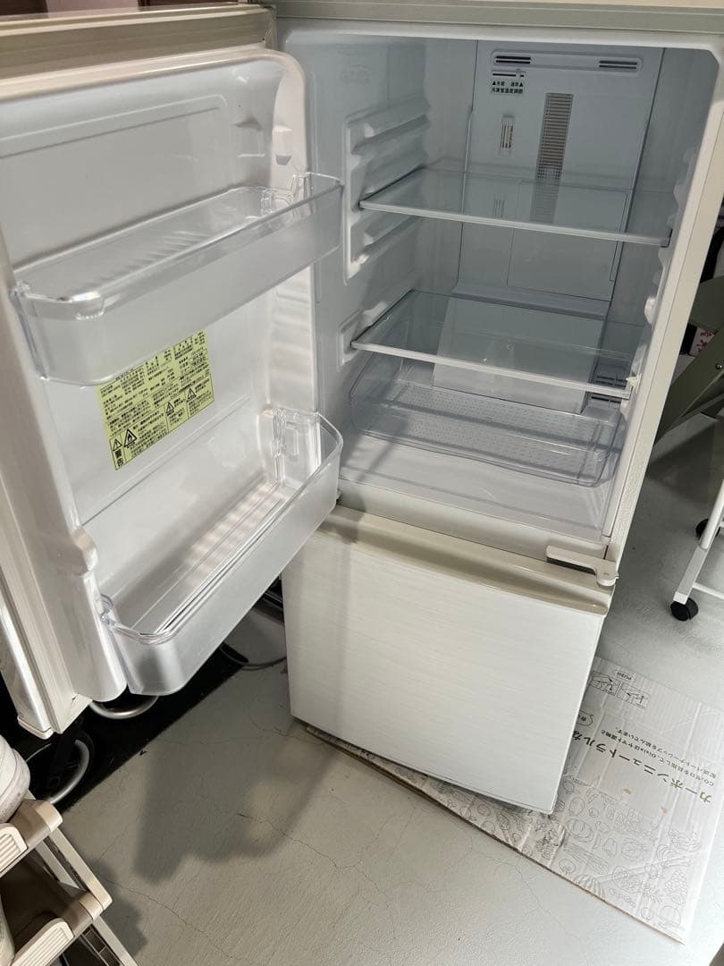 2019年製SHARP 冷蔵庫 SJ-D14F-W 100L ホワイト