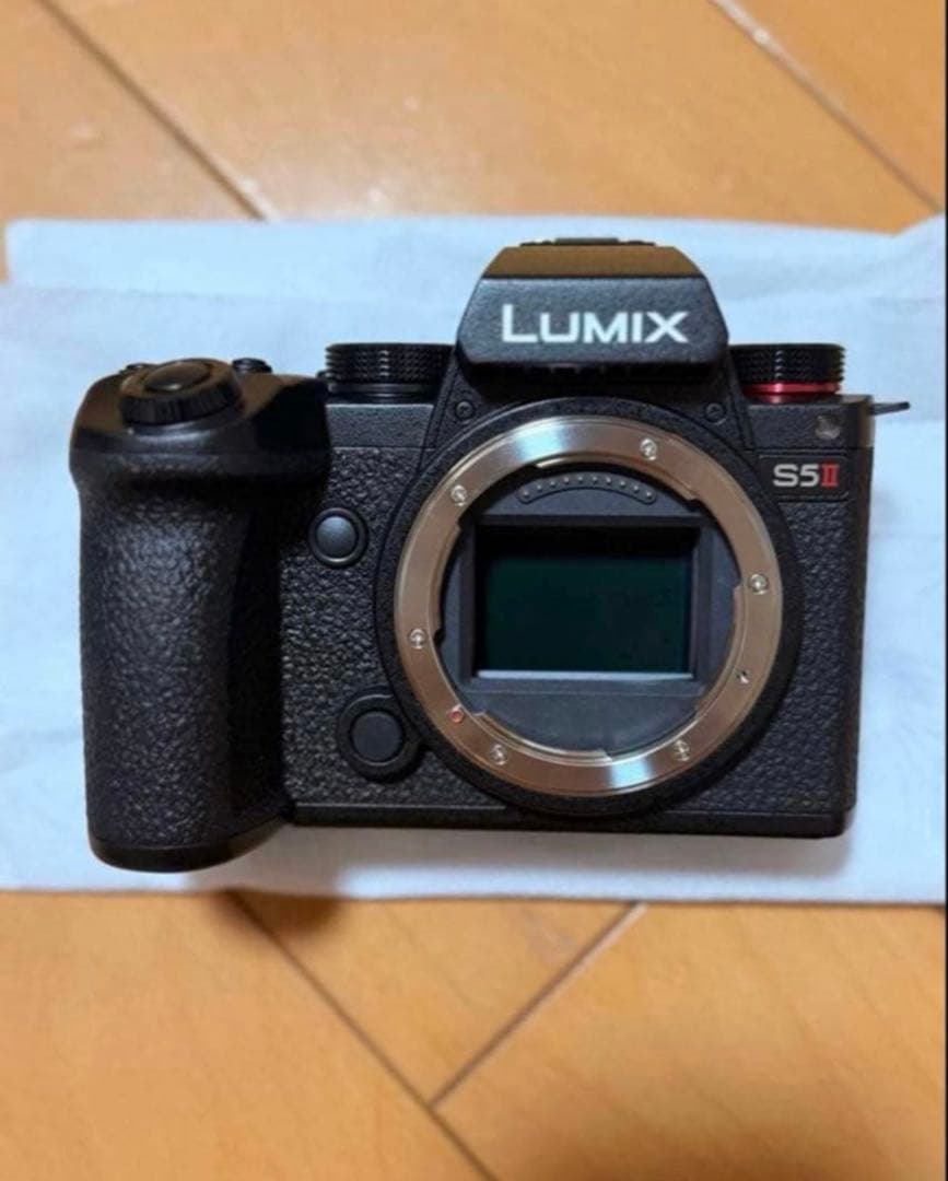 新品未使用　Panasonic LUMIX S5II DC-S5M2W