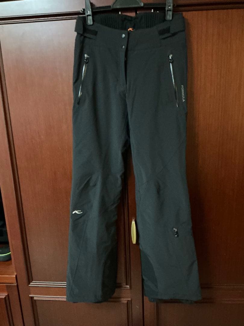 チューススキーウェア 女性用　上下セット　ピンク/グレー