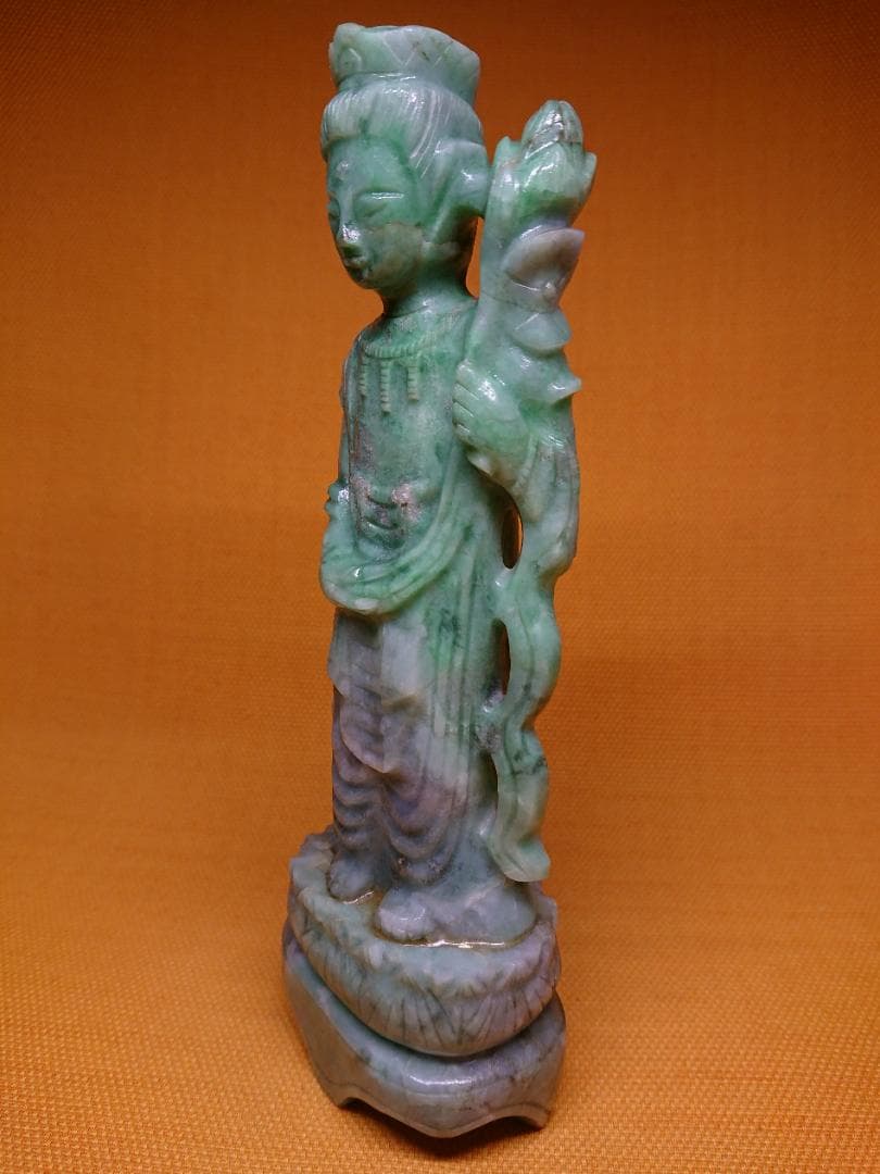 仏教美術　翡翠　観音　天然石　骨董　置物　インテリア　工芸品　美術品　A2818