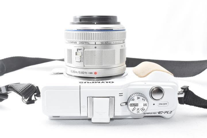 OLYMPUS PEN E-PL2 ホワイト レンズキット