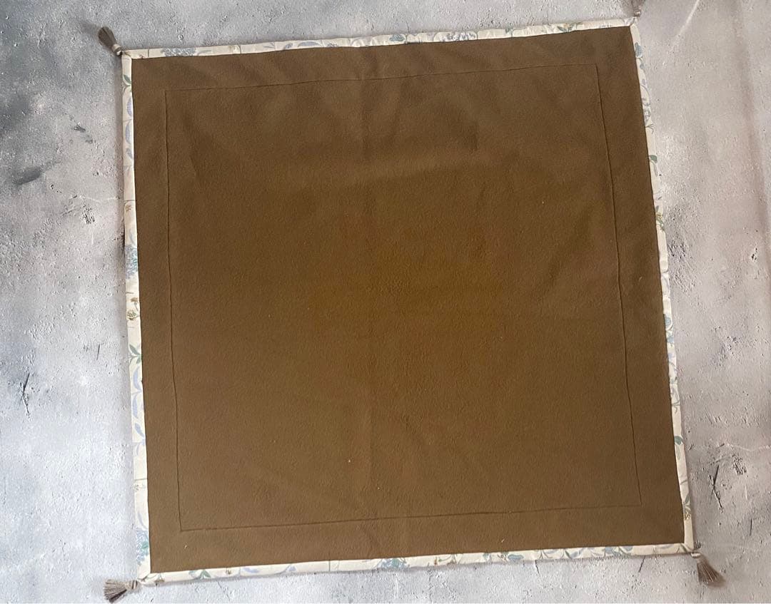 【再再再販】花柄ジャガード生地のハンドメイドタロットクロス