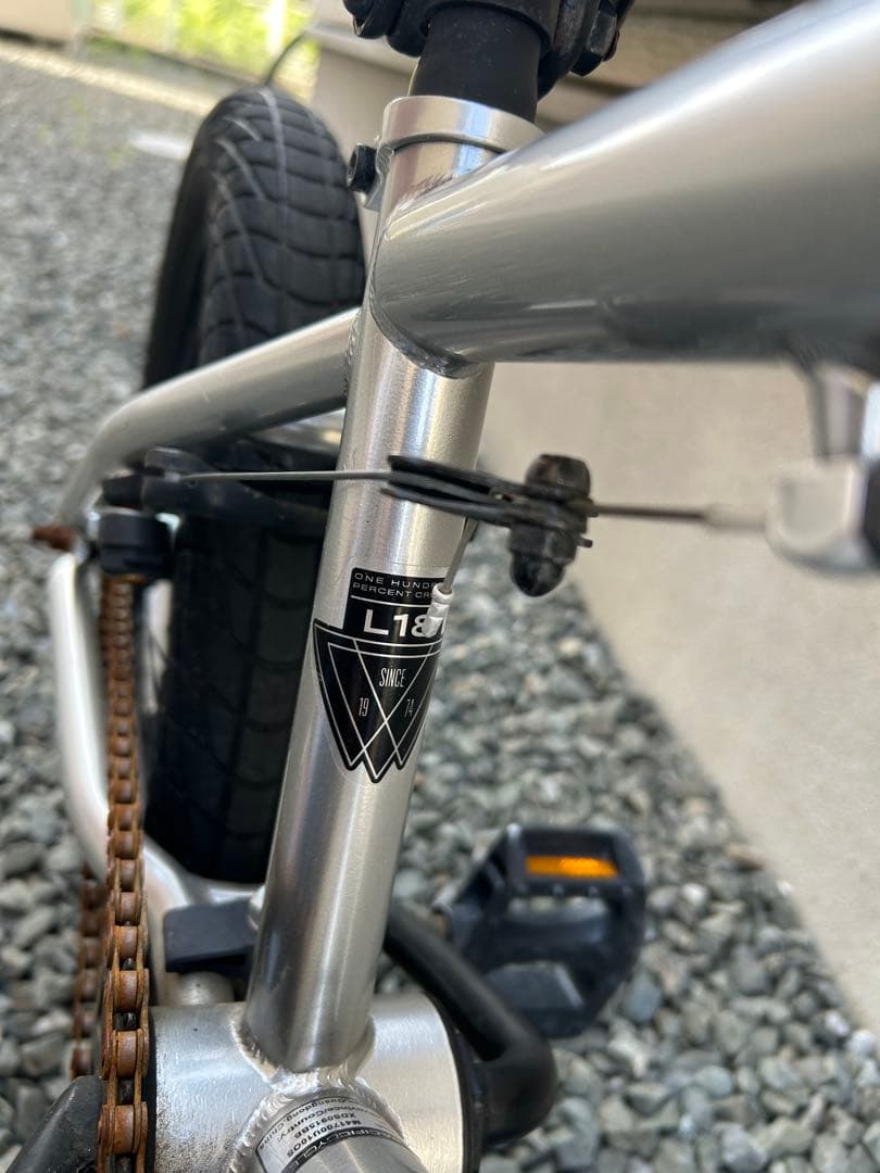 mon LEGION L18マングース リージョン