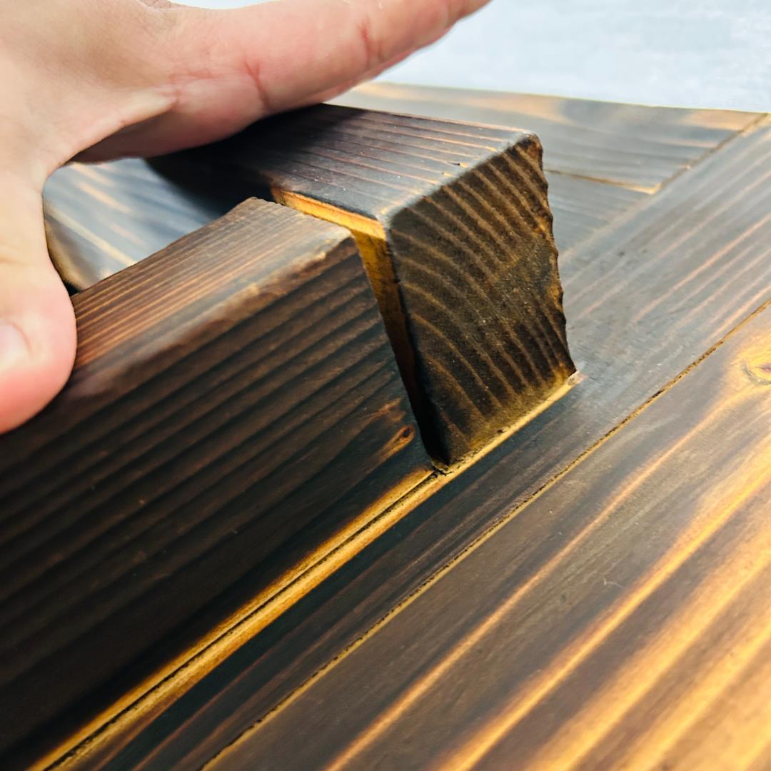 オバリサイン 「IRORI」 トドマツ製 囲炉裏テーブル 正方形