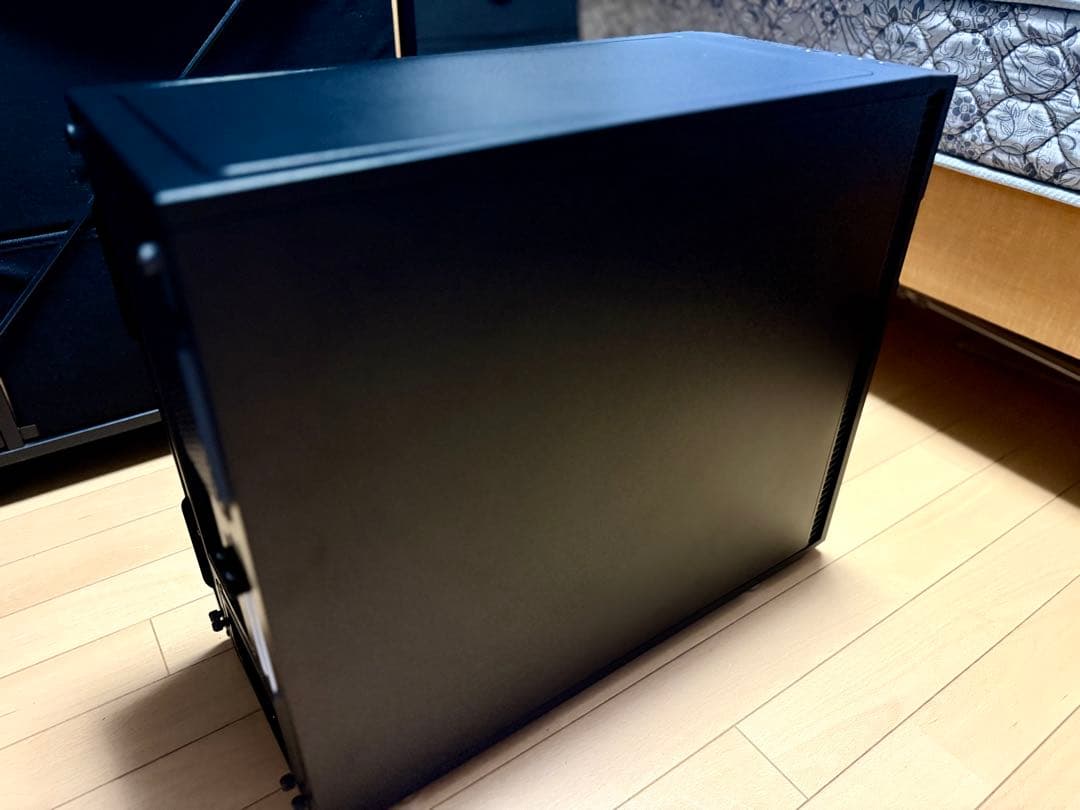 Fractal Design Define R6（ブラック）静音PCケース 美品