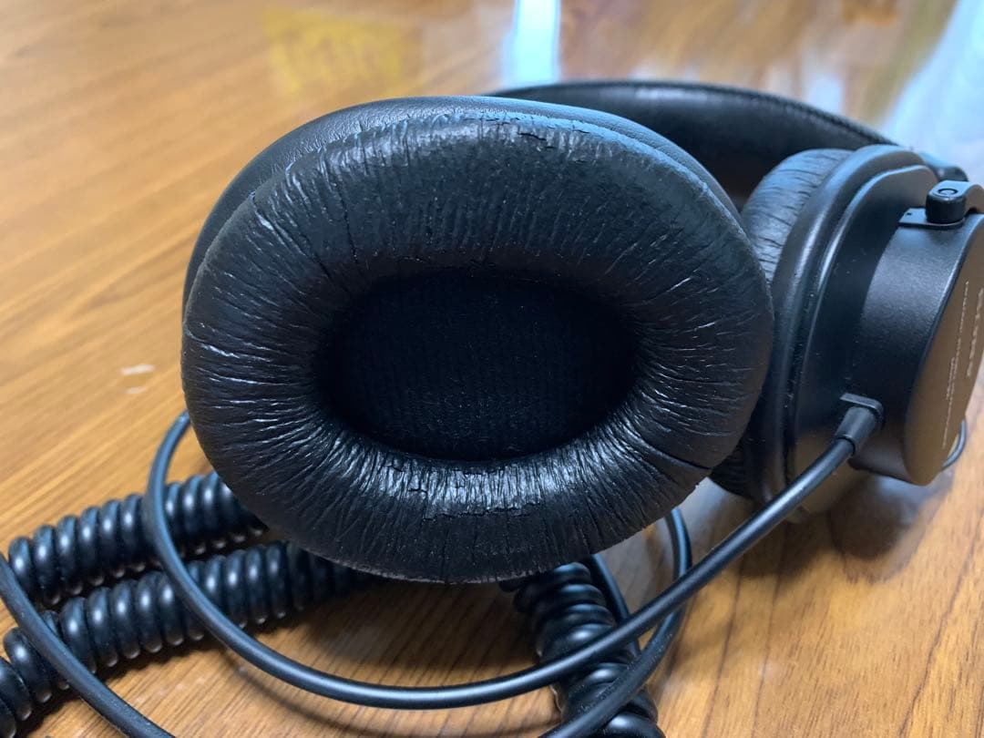 ソニー MDR-V6 モニターヘッドホン