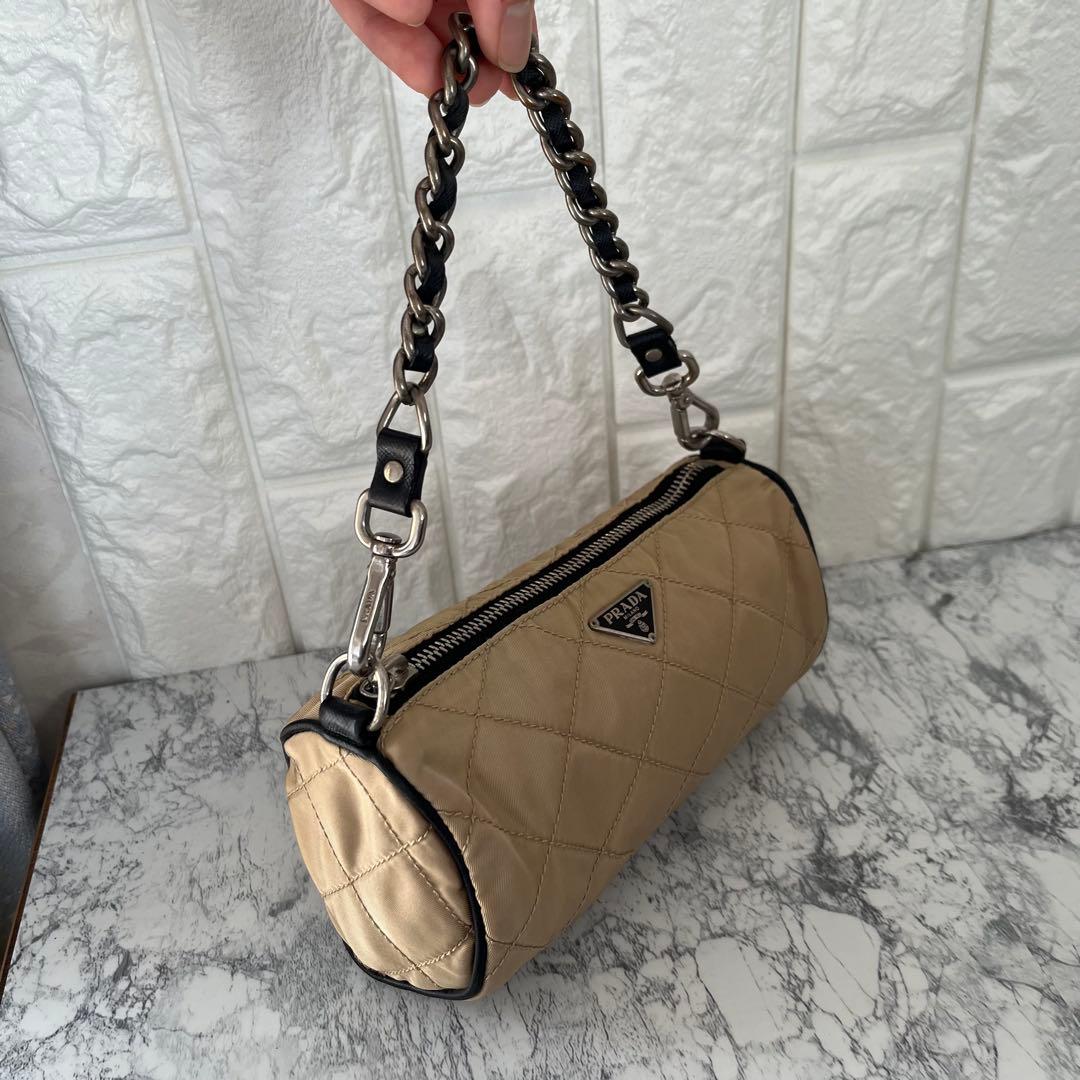 美品 PRADA プラダ 三角プレート キルティング チェーン ハンドバッグ
