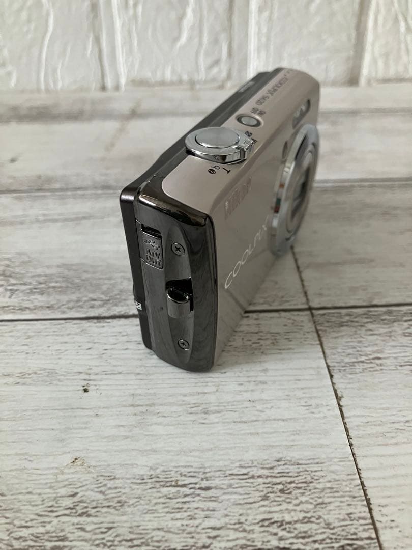 Nikon COOLPIX S620 コンパクトデジタルカメラ