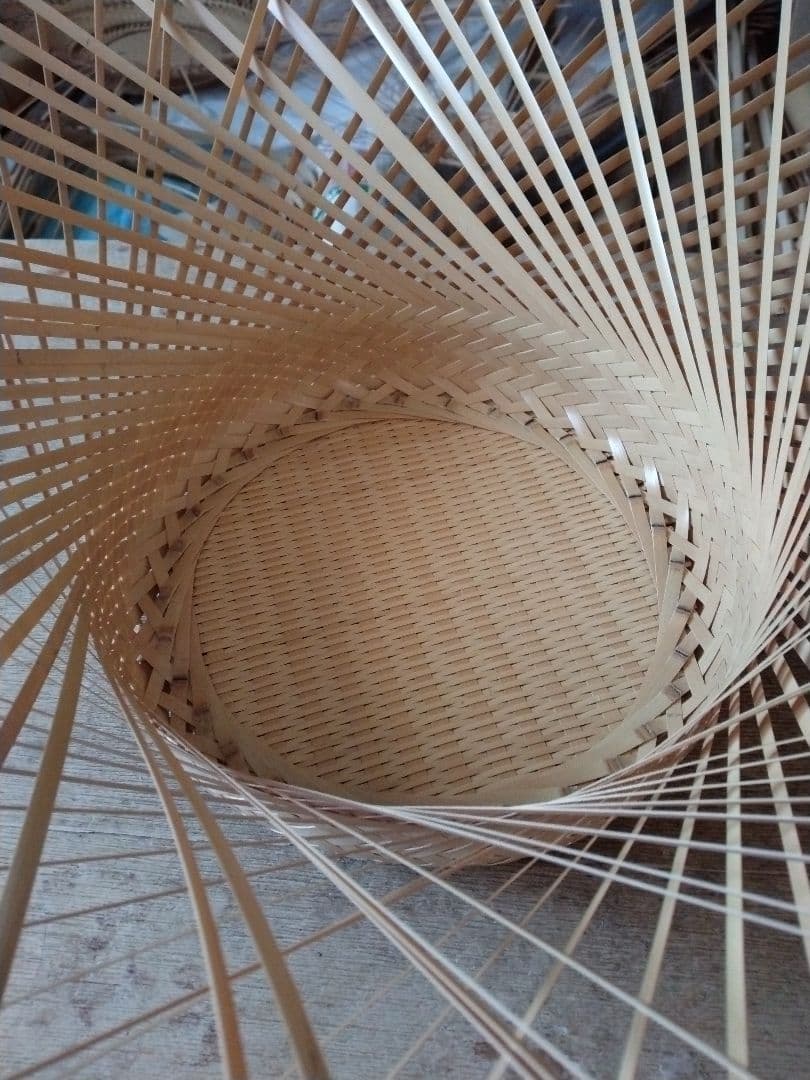 盛篭（ござ目）（竹製品）