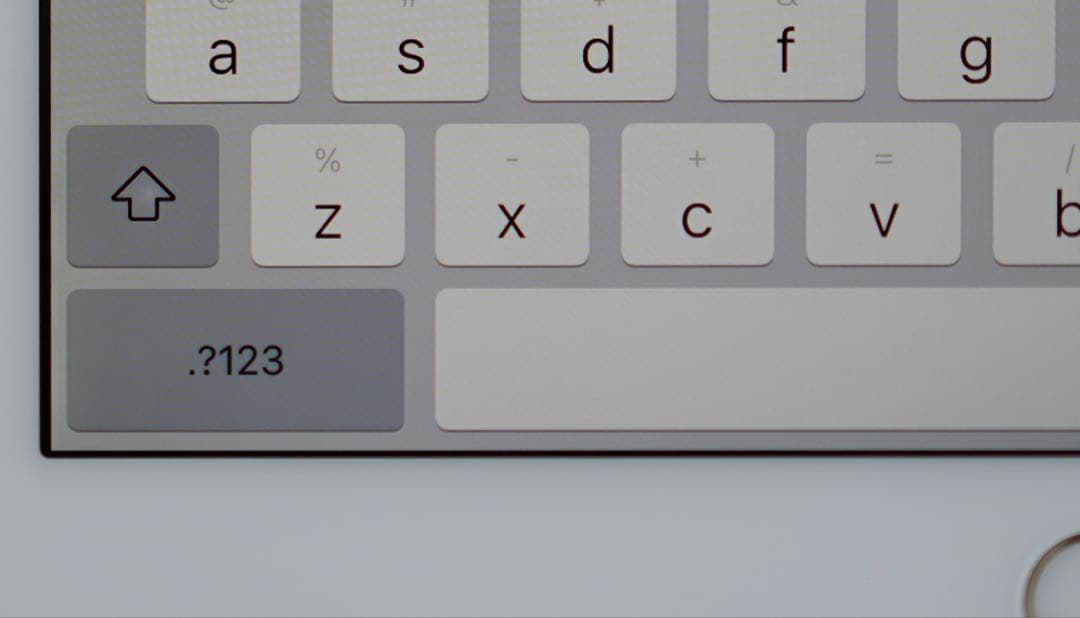 Apple iPad 【第8世代】32GBシルバー Wi-Fi