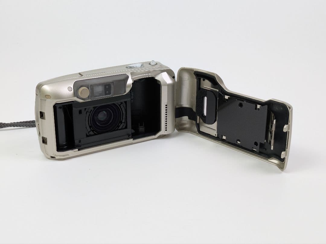 OLYMPUS μ [mju:]-III WIDE 100 フィルムカメラ