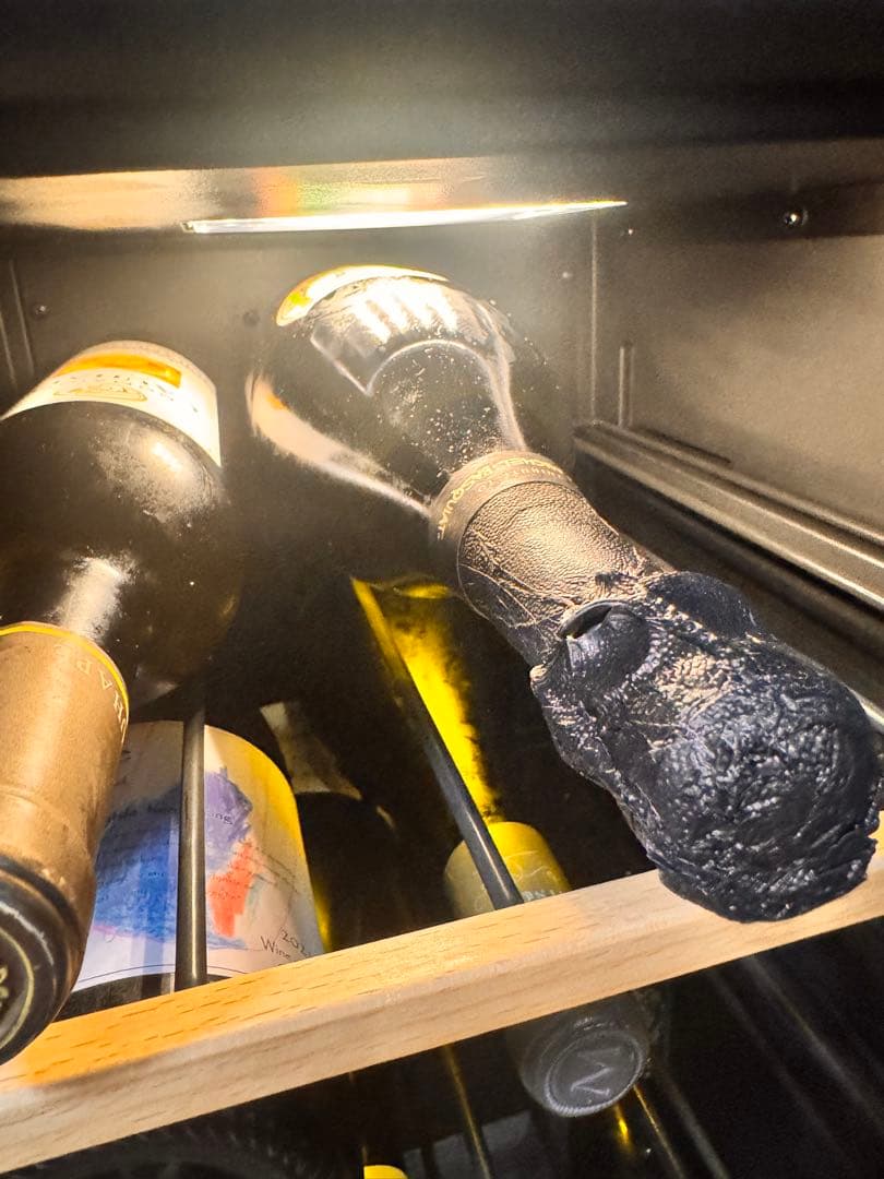 ドンペリニョン　バスキア 2015 シャンパン