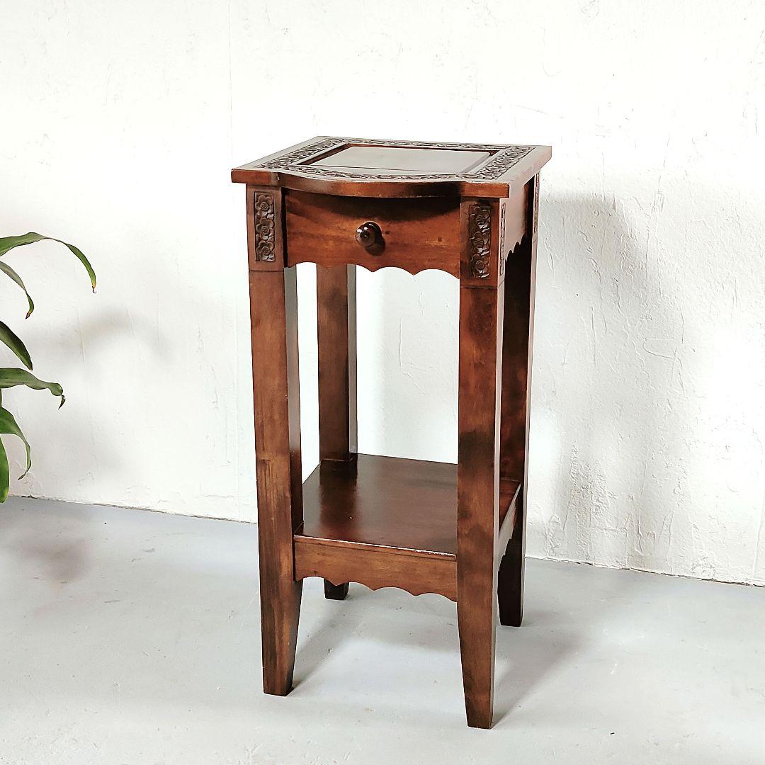 アンティーク　花台　可愛らしい　花柄　彫刻