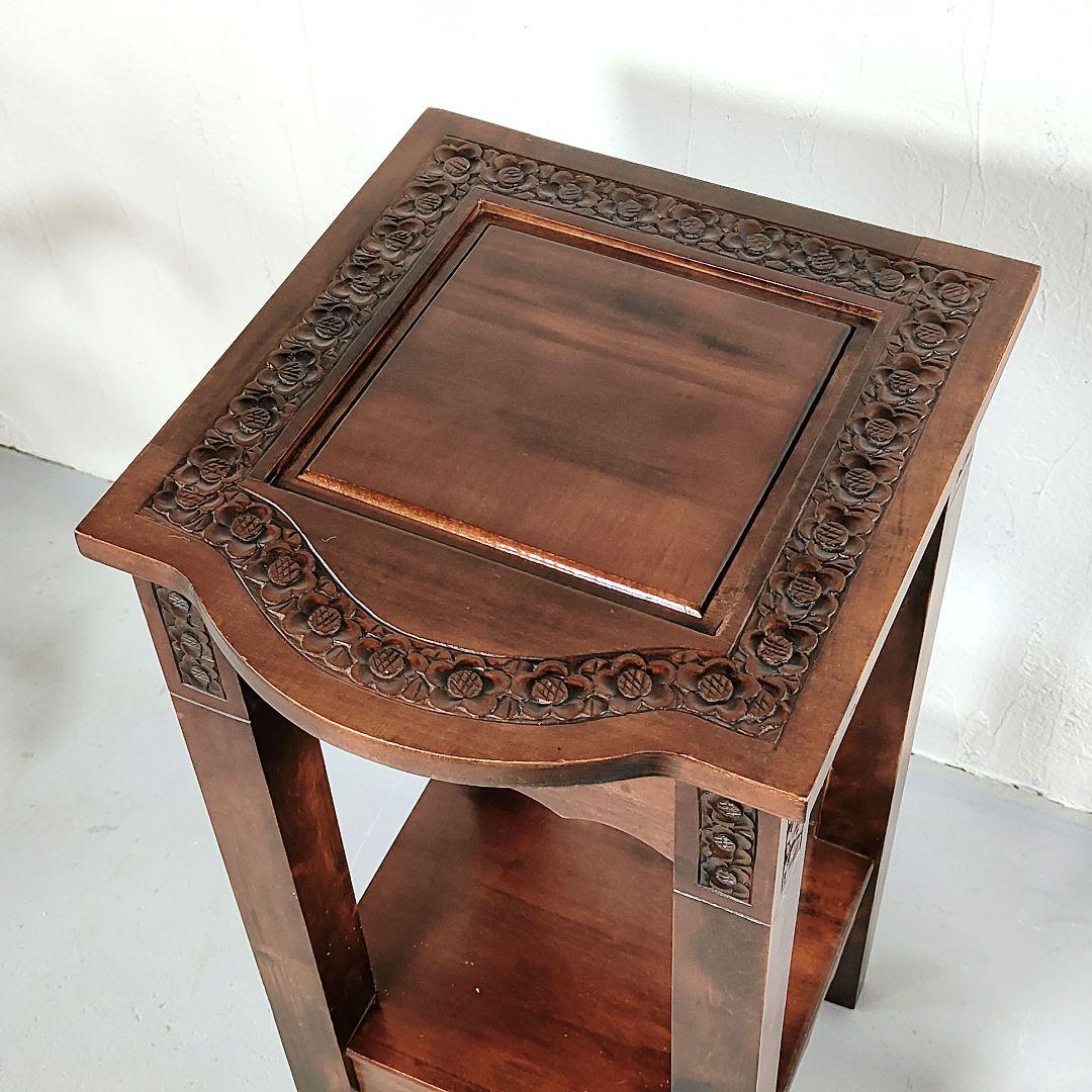 アンティーク　花台　可愛らしい　花柄　彫刻