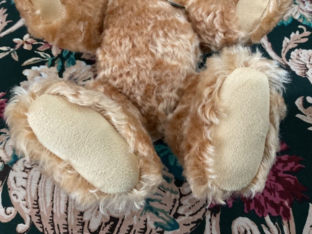 M*i様 可愛い　シュタイフ　テディベア　可愛く鳴きます。