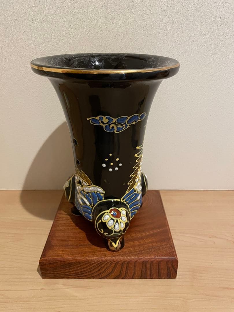 蘭鉢　錦鉢　猫足　三足　龍　波　雲　黒