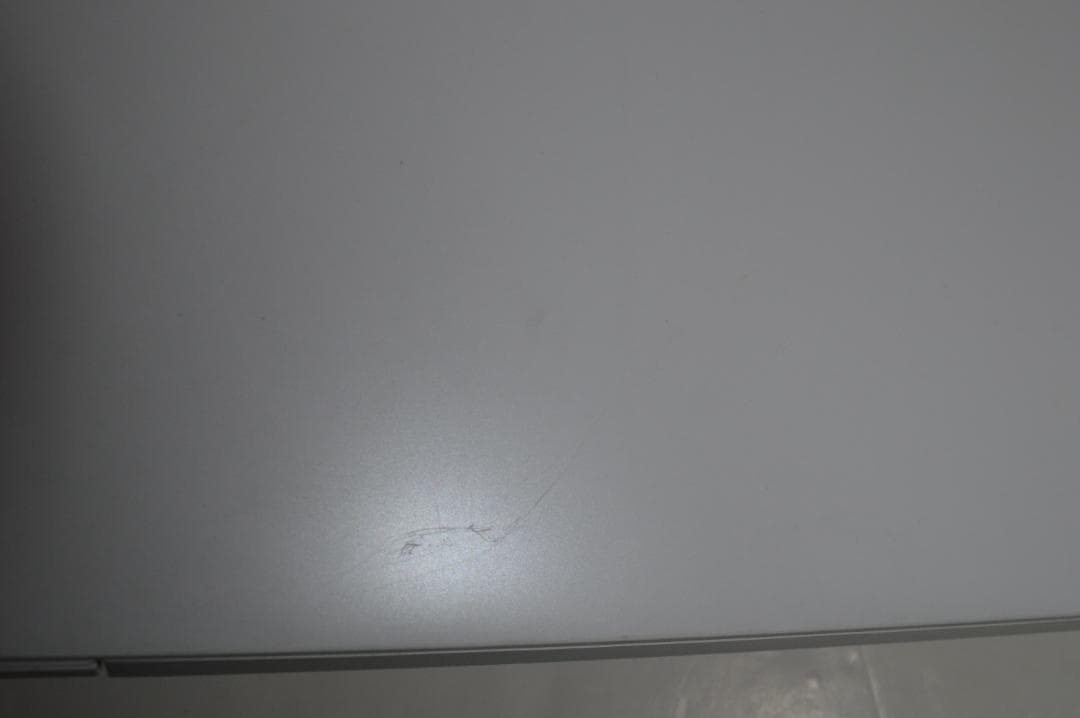 ホワイトLAVIE第8世代Corei7/20G/SSD1TBバッテリー良好