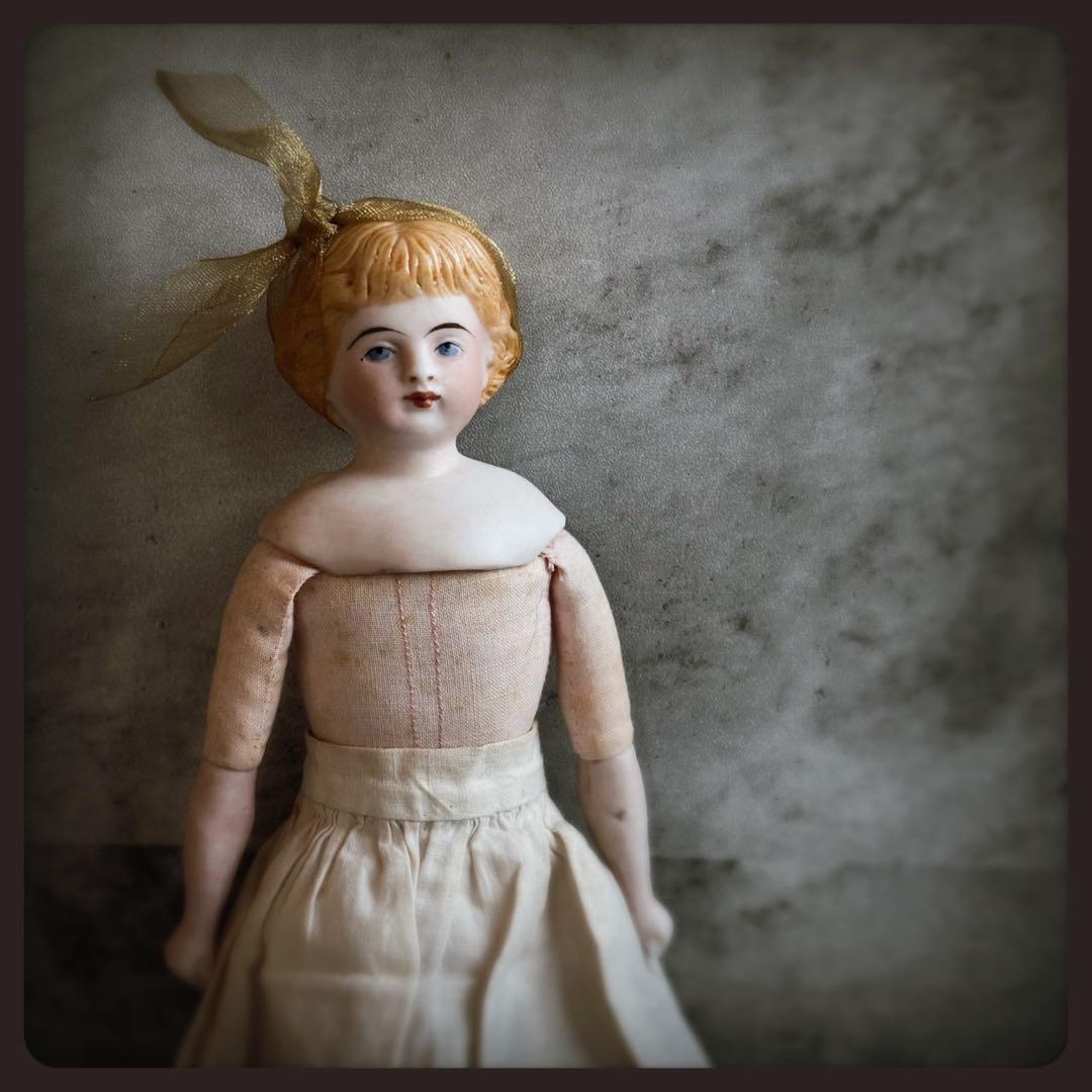 アンティーク　ブロンド　パリアンドール ビスクドール　チャイナヘッドドール