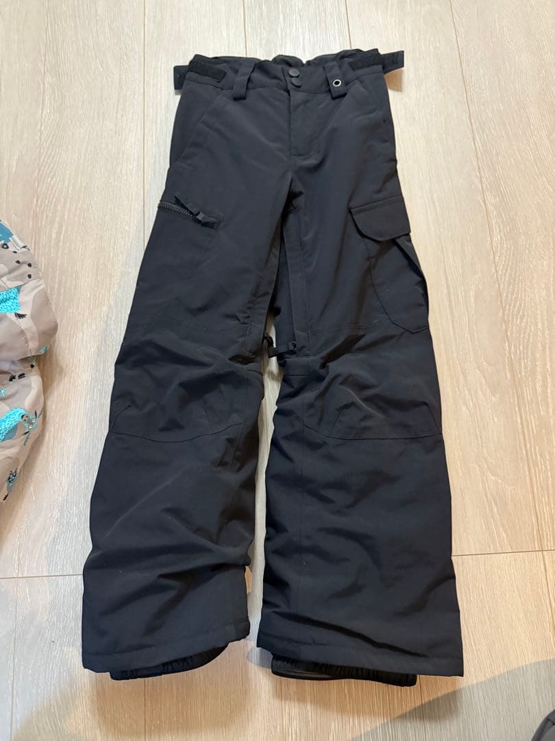 BURTON 子ども用スノーボードウェア 動物柄