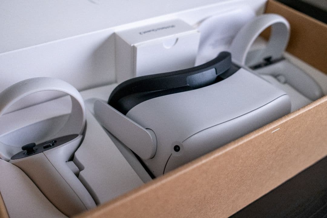 【最終値下げ】 Quest2 届いてすぐ快適プレイセット！