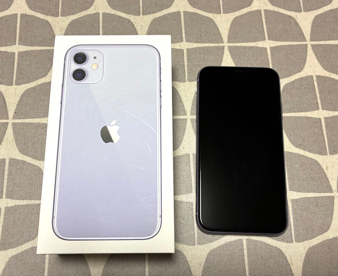Apple iPhone11 64GBラベンダー 本体 箱付き