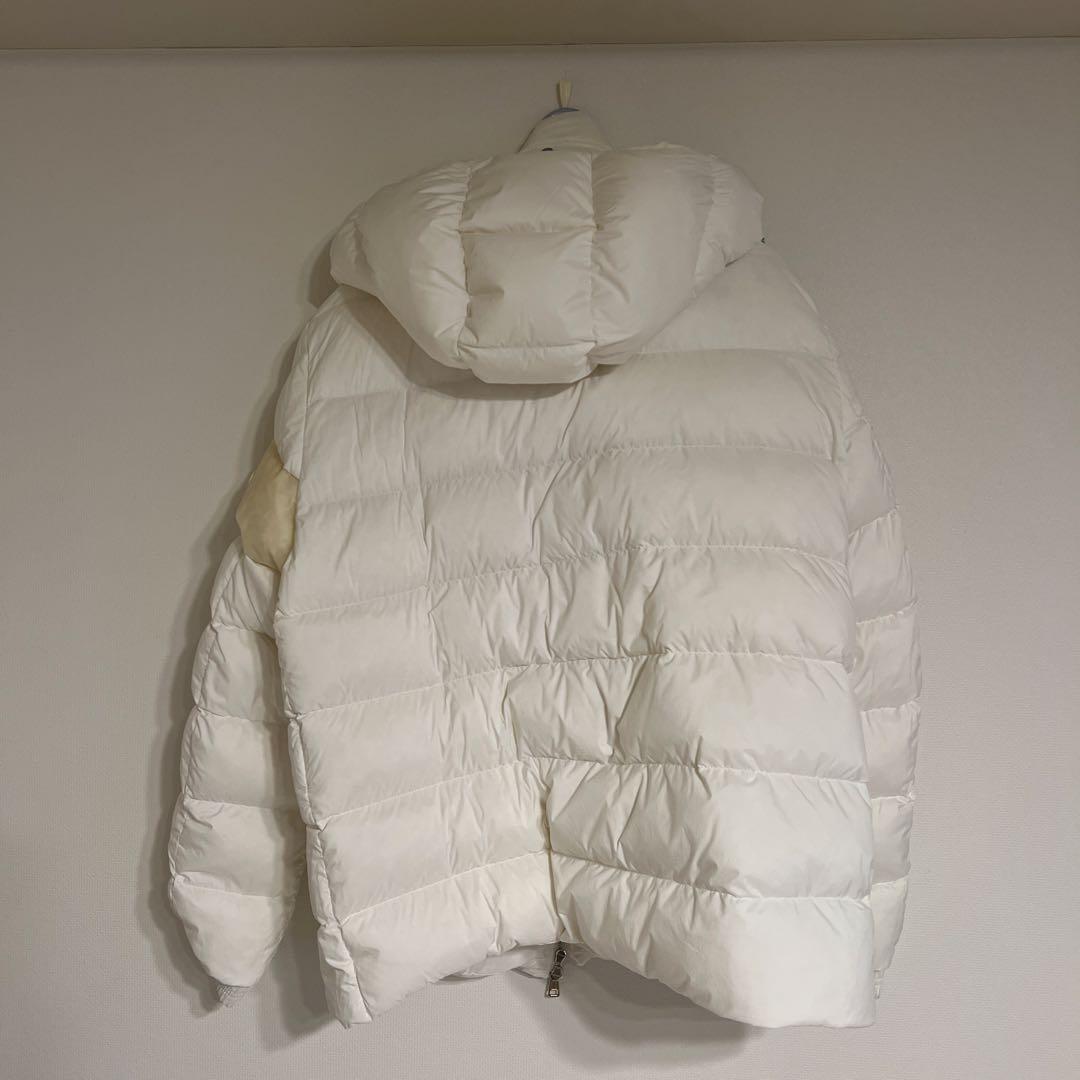 【ばなくま】MONCLER メンズ ホワイト ダウンジャケット