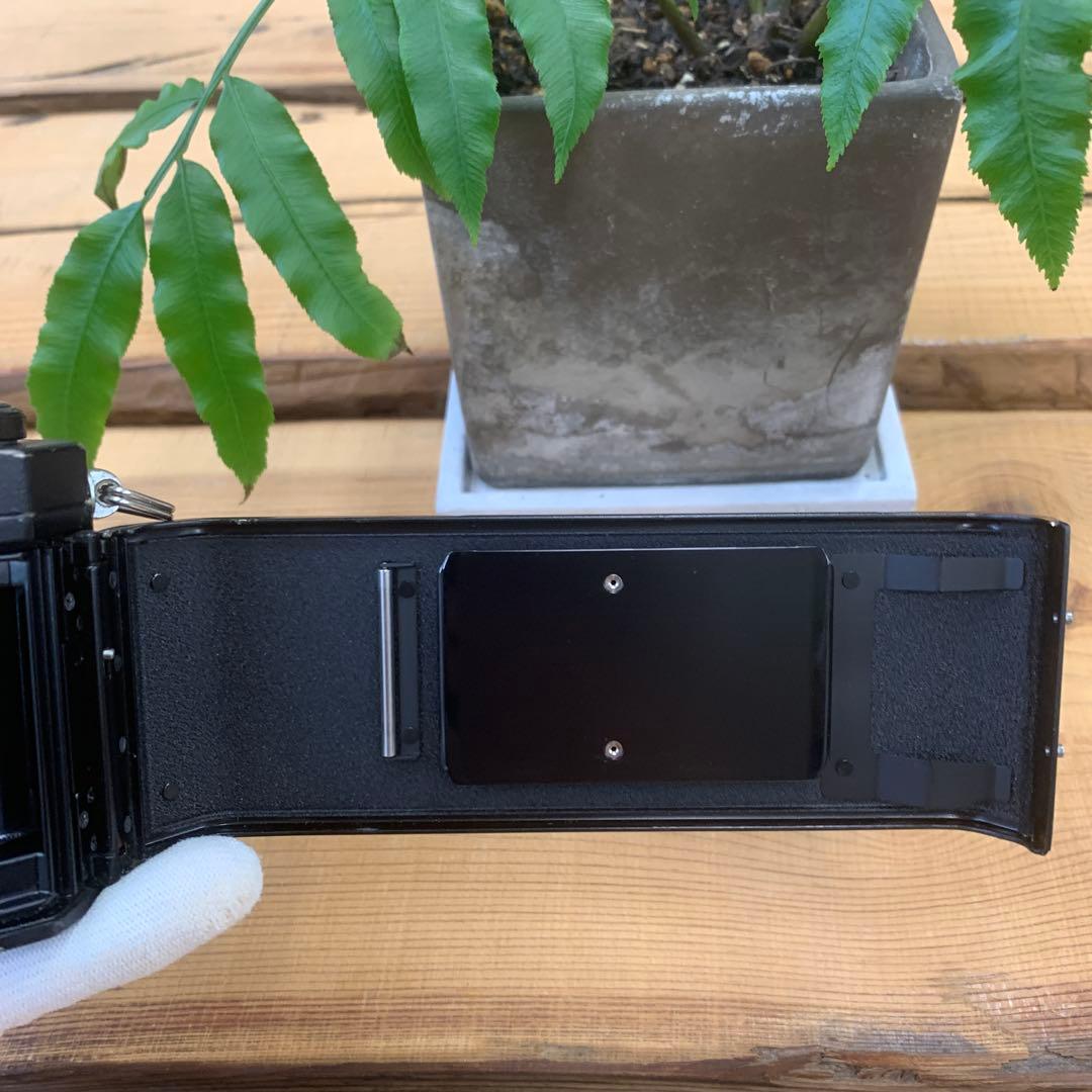 Nikon F2 チタン (Nikkorレンズ付き※レンズおまけ)