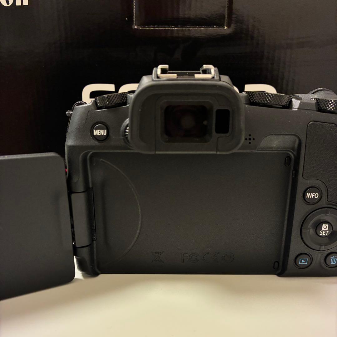 Canon EOS RP ミラーレス一眼