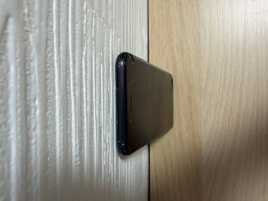 Apple iPhone SE 2nd (モデルA2275)