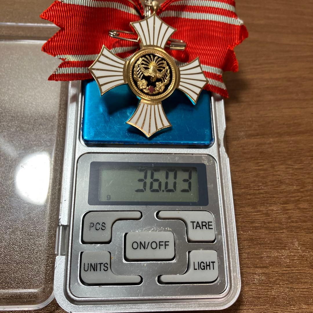 日本赤十字社　金色有功章　勲章　メダル　日本