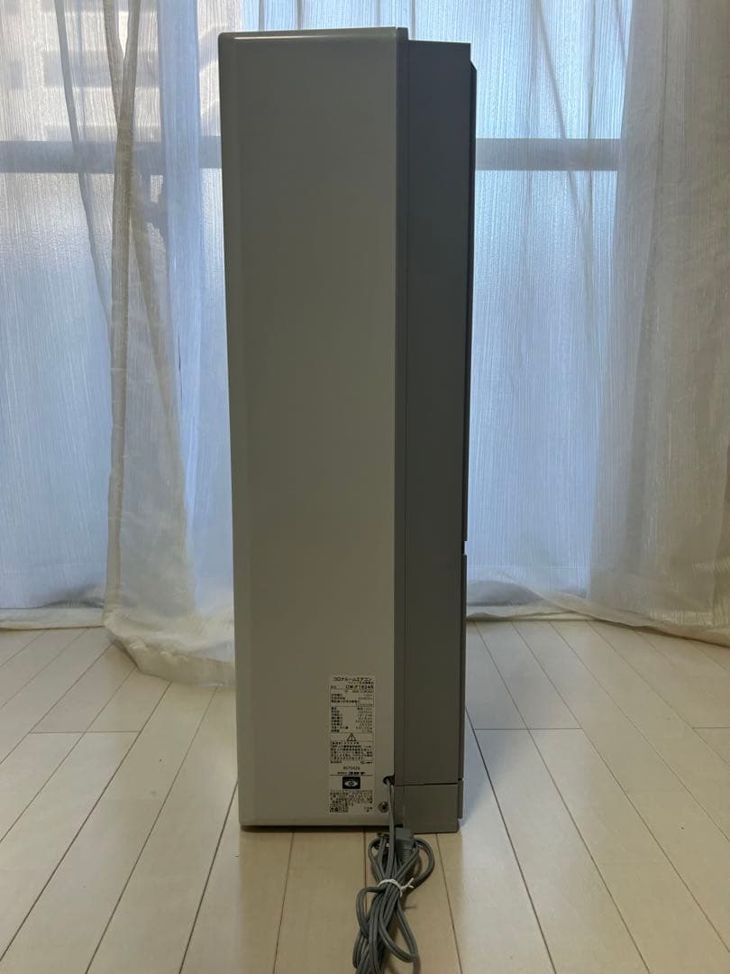 ほぼ未使用/CORONA 窓用エアコンCW-F1624R-WS/5年延長保証付