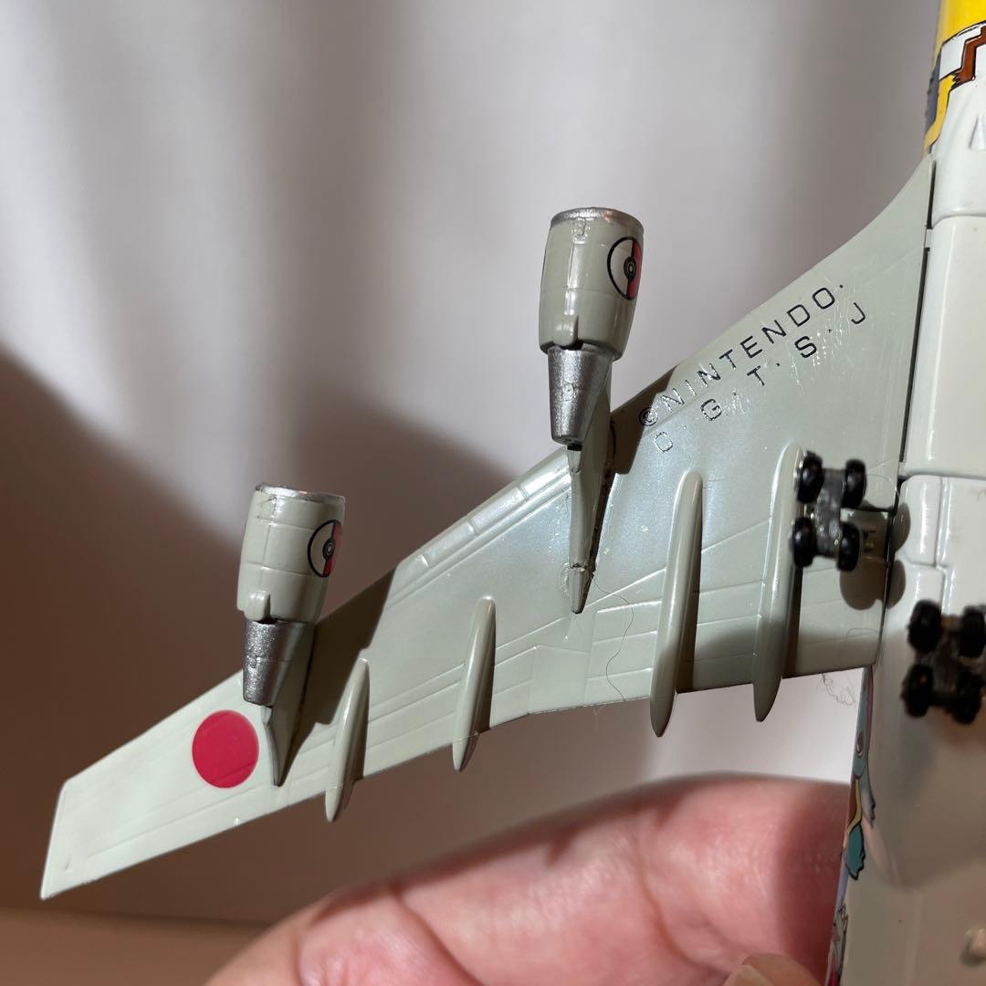 2296.ピカチュウANAケース付き