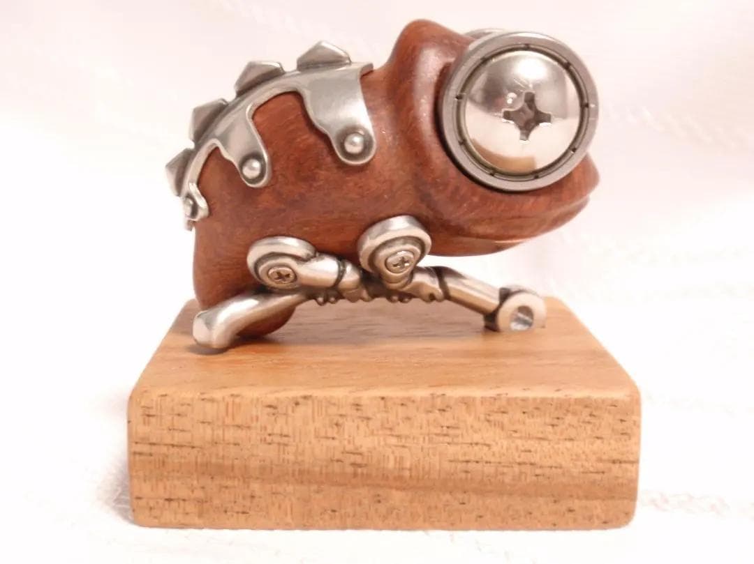 金木工房 花梨 カメレオン