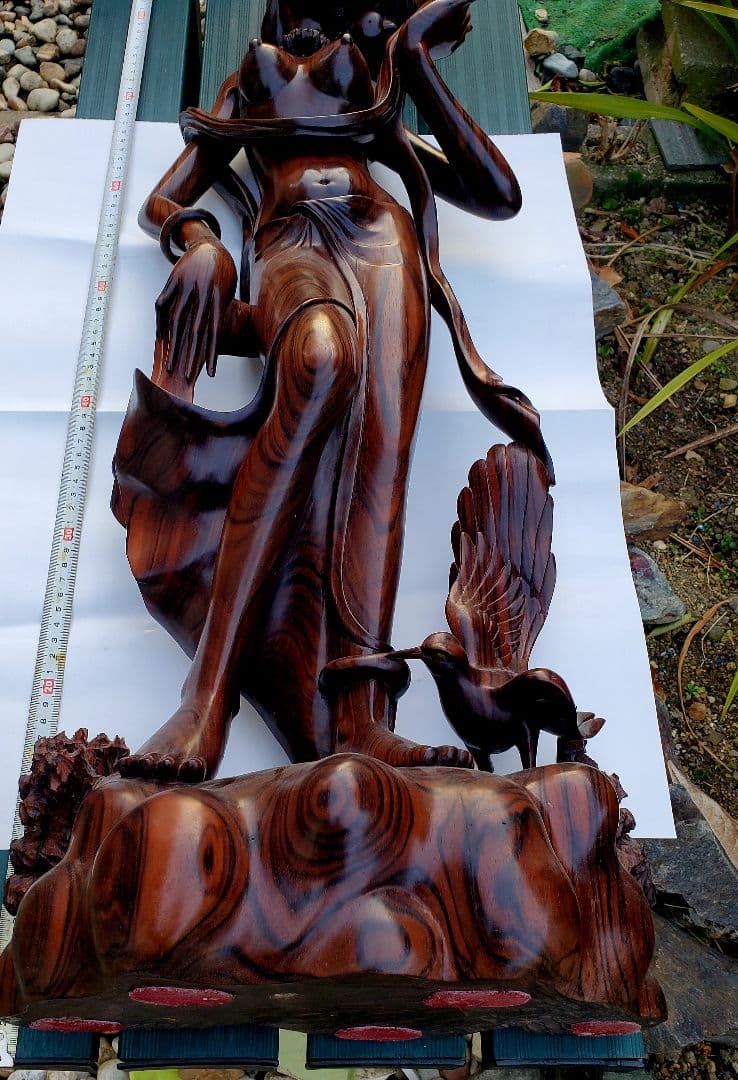 バリ島女神像