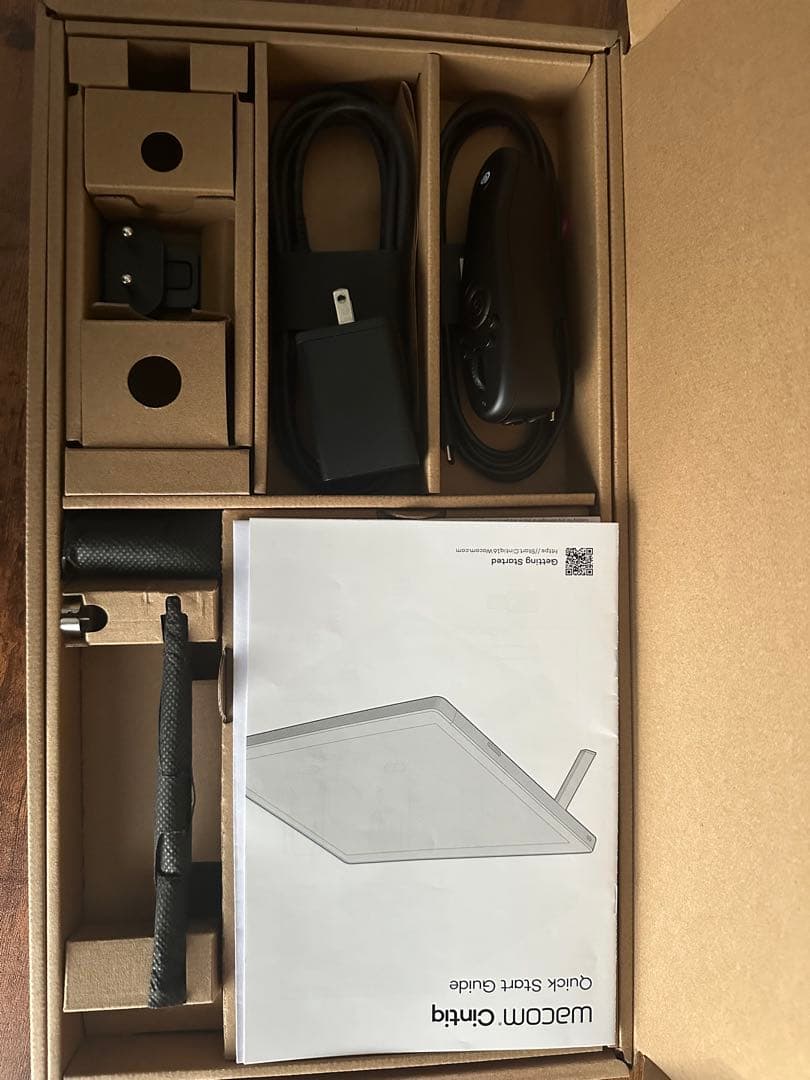 Wacom Cintiq 16（DTK168） 16.0型 DTK168K4C