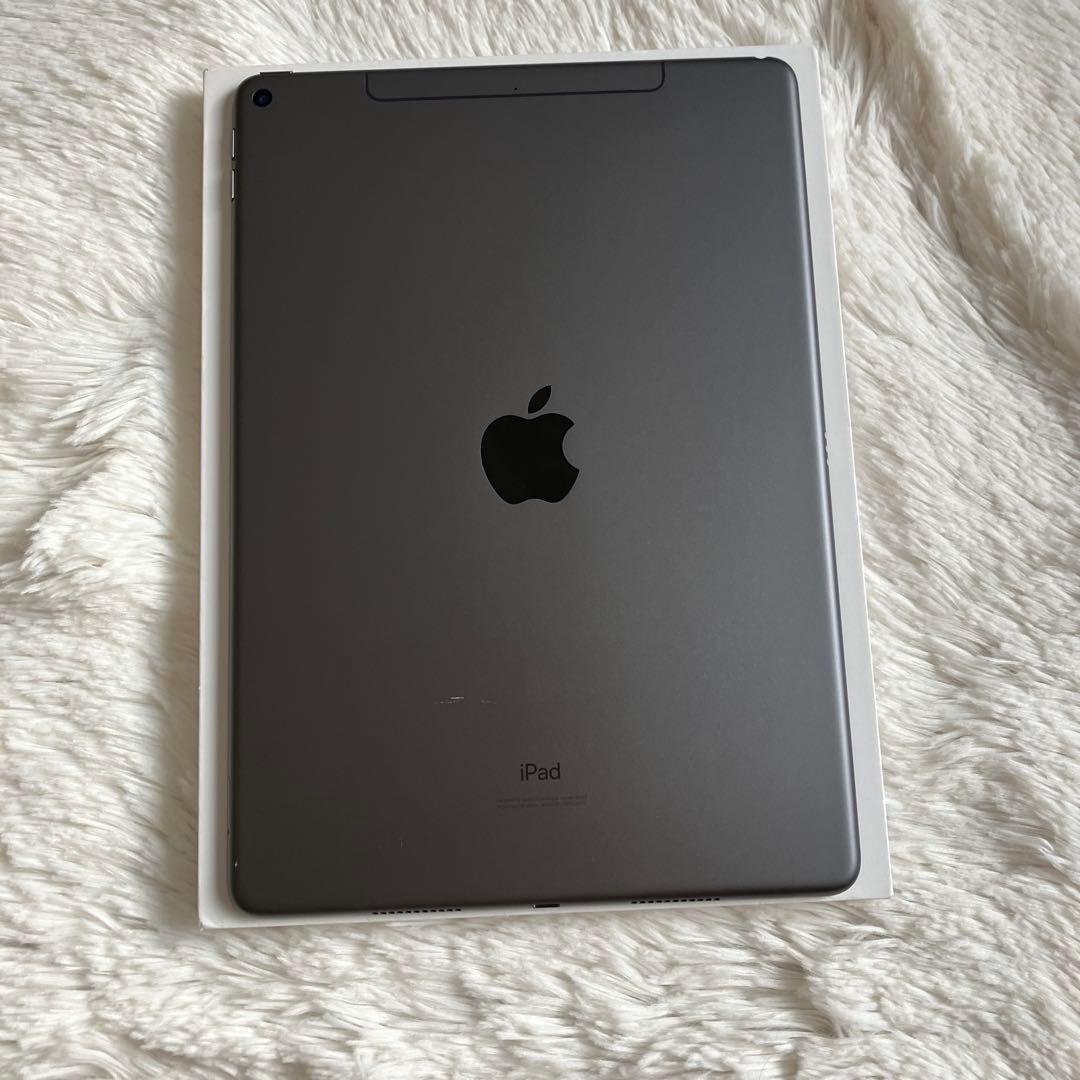 【完動品】iPad Air3 64GB SIMフリー 【すぐ発送】【付属品】