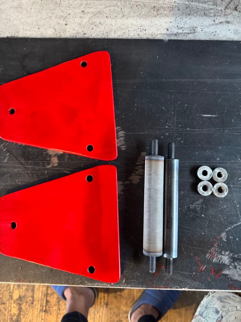 三角ダンベル(コンテストパンプアップにオススメ)