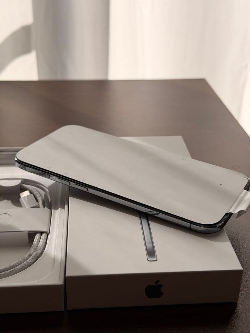 iPhone air 256GB スカイブルー