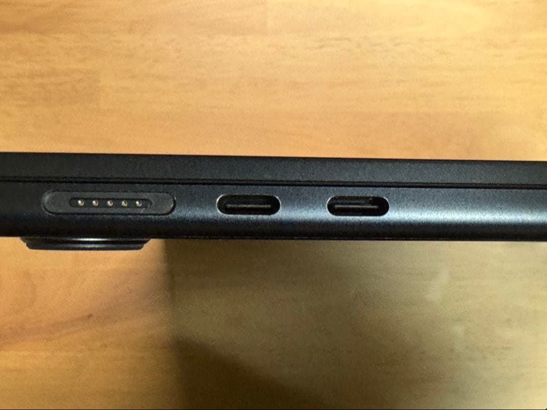 MacBook Air (M2) 15インチ USキーボード