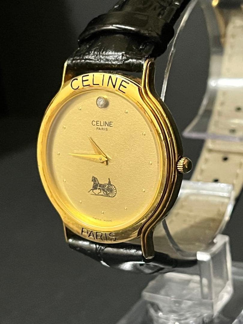 ★超人気ブランドCELINEレディース腕時計　新品ベルト　超美品　動作良好