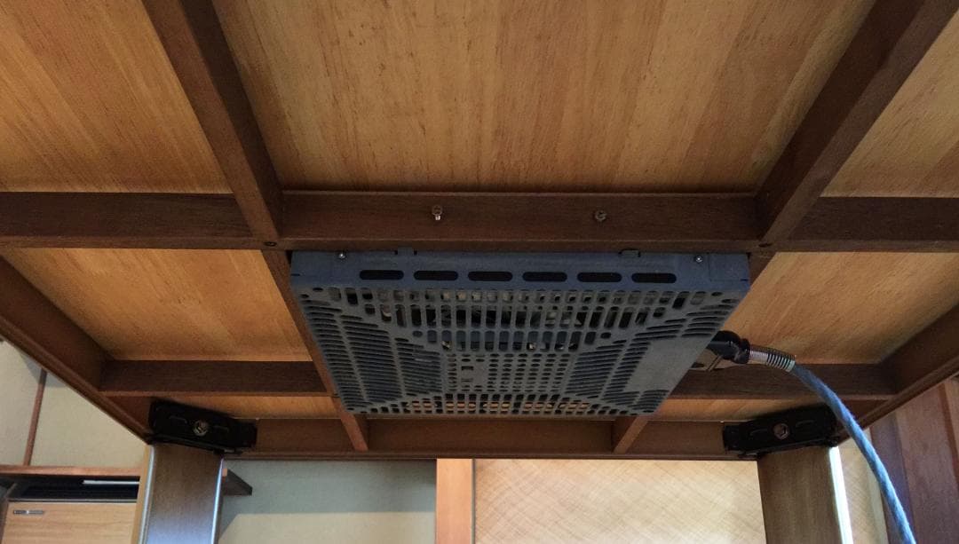 三菱電機 家具調コタツ 天然木ウレタン樹脂塗装 正方形 550W