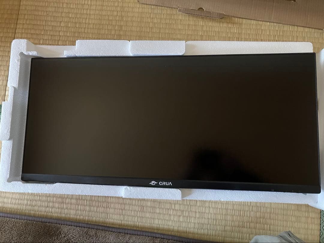CRUA ウルトラワイドモニター　30インチ